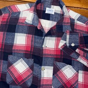 Brent Flannel Shirt Mens Medium Red Blue Plaid Vintage Montgomery Ward 1960s 70s